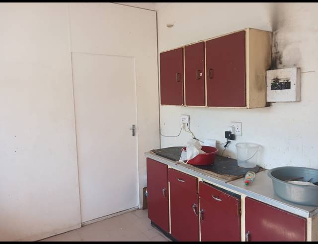 3 BEDROOM HOUSE FOR SALE IN ANNADALE
